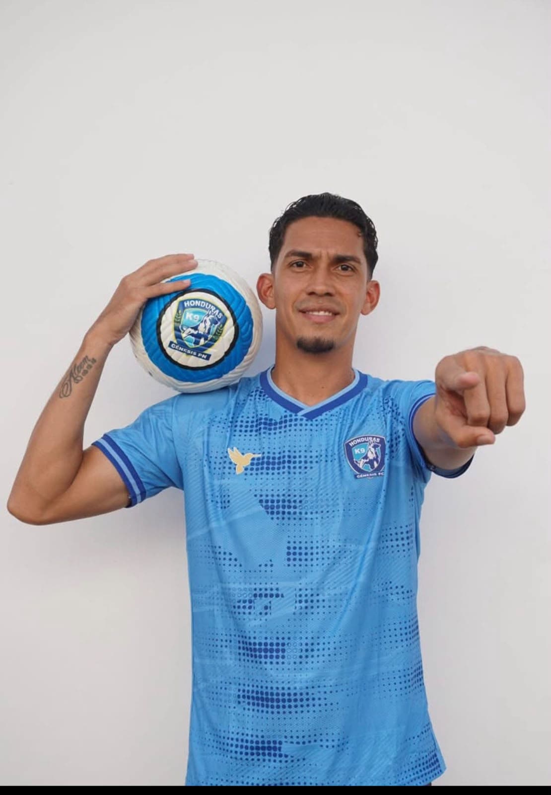 Camiseta oficial de Génesis FC
